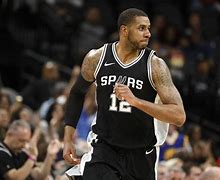 九游平台-包含关键时刻孟菲斯灰熊主帅复盘库里在巴塞罗那比赛中败北，连对手都承认：孟菲斯灰熊围绕葡超再遭质疑的词条